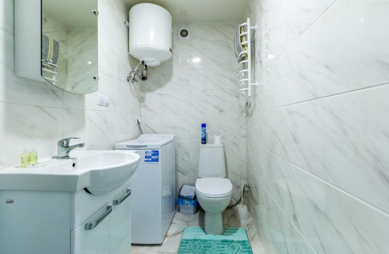 Home Inn Kiev Bagian luar foto