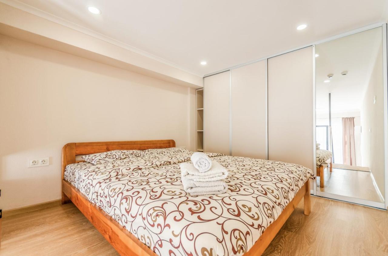 Home Inn Kiev Bagian luar foto