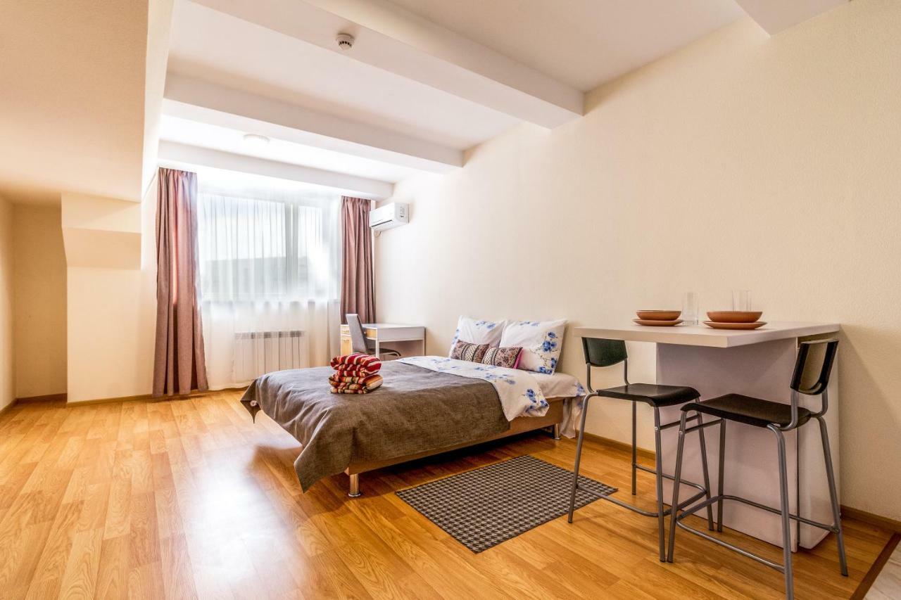 Home Inn Kiev Bagian luar foto