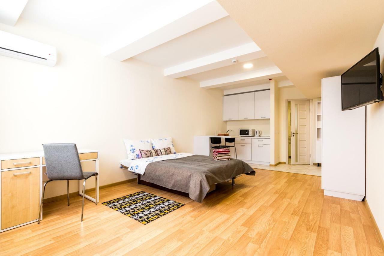 Home Inn Kiev Bagian luar foto